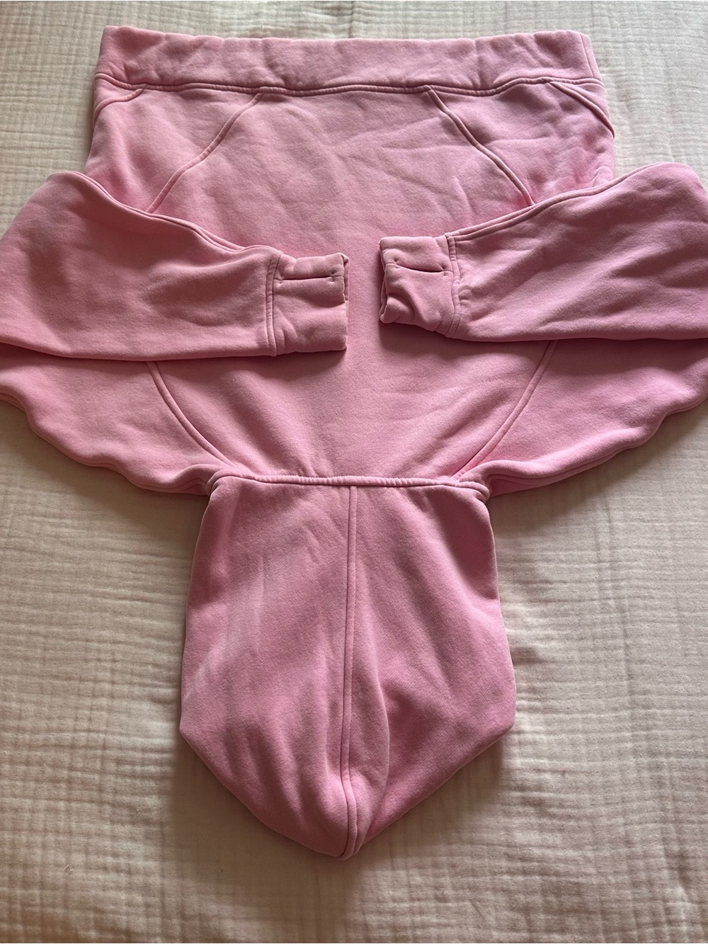 Pink sweatsuit - Picture 2 of 3